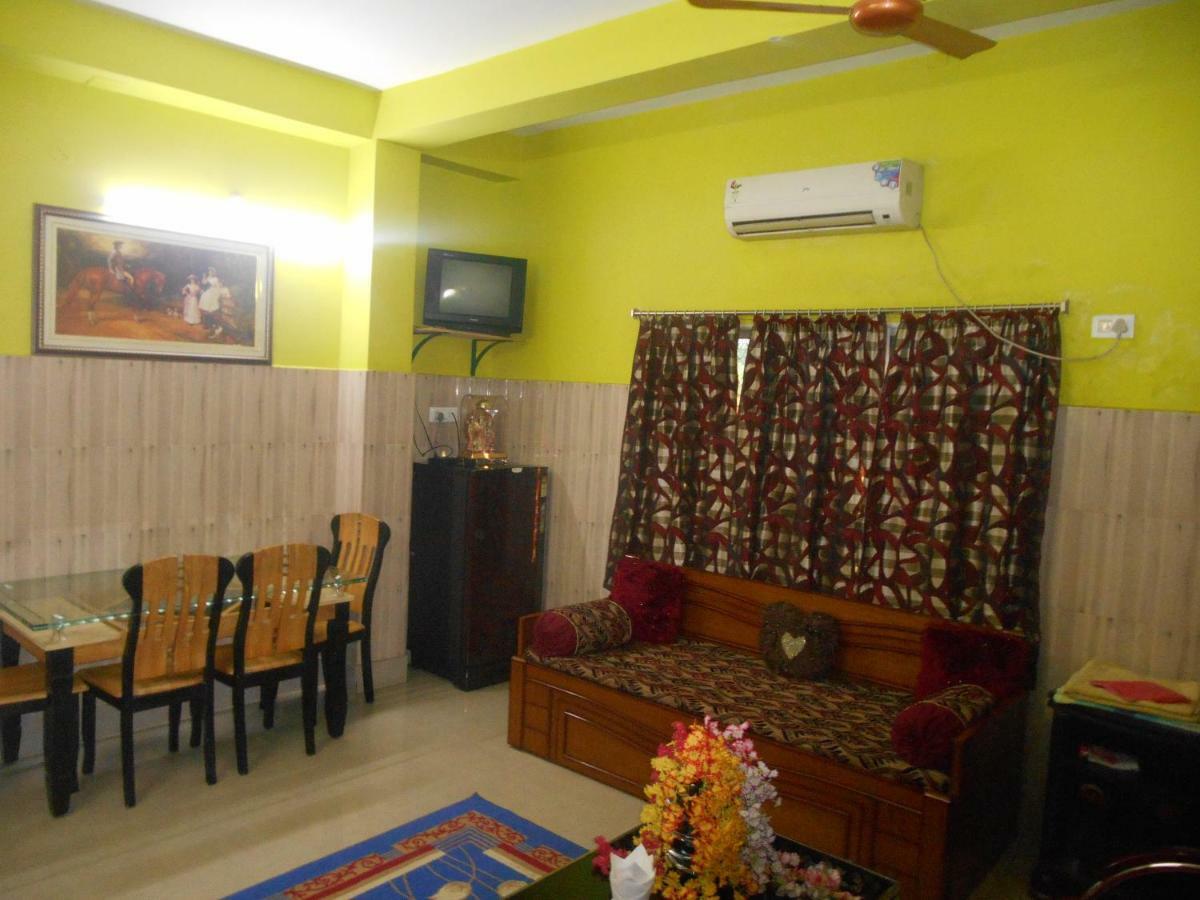 Hotel Surja Laxmi Raiganj Екстериор снимка